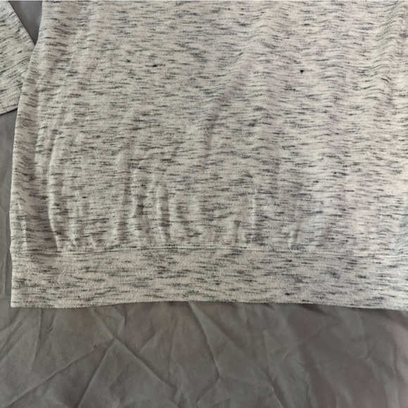 Buffalo David Bitton Heathered Gray Top size large casual comfortable soft - Picture 3 of 6